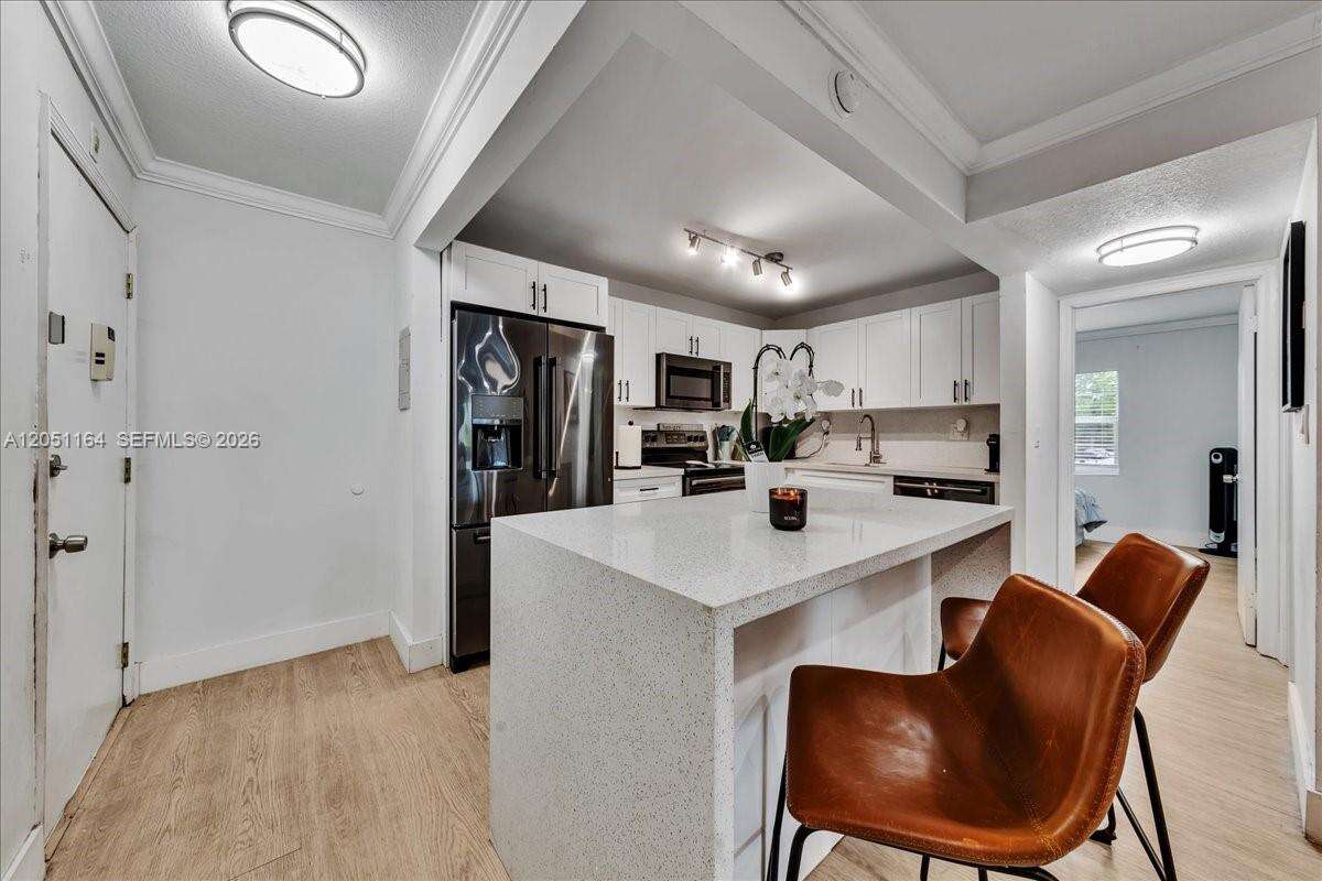 Inwood | Unit #A12 Unit #A12 | Picture 21