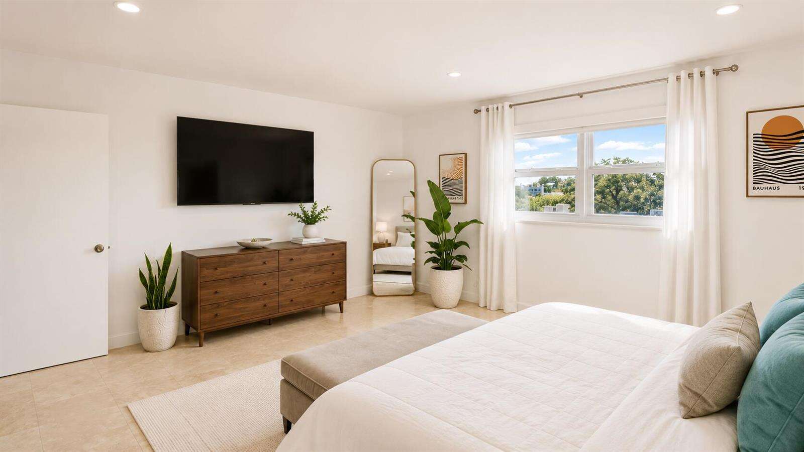 Las Olas Manor 2 | Unit #402 Unit #402 | Picture 5