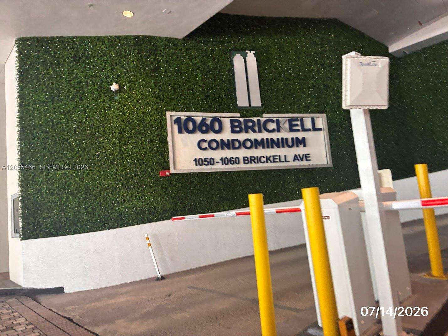 1060 Brickell | Unit #1520 Unit #1520 | Picture 1