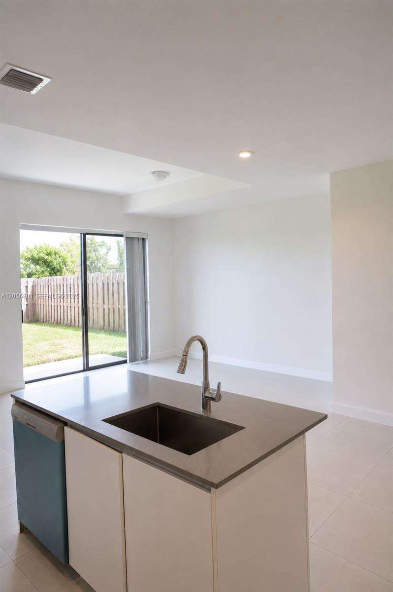 Century Park Square | N/A N/A | Picture 18