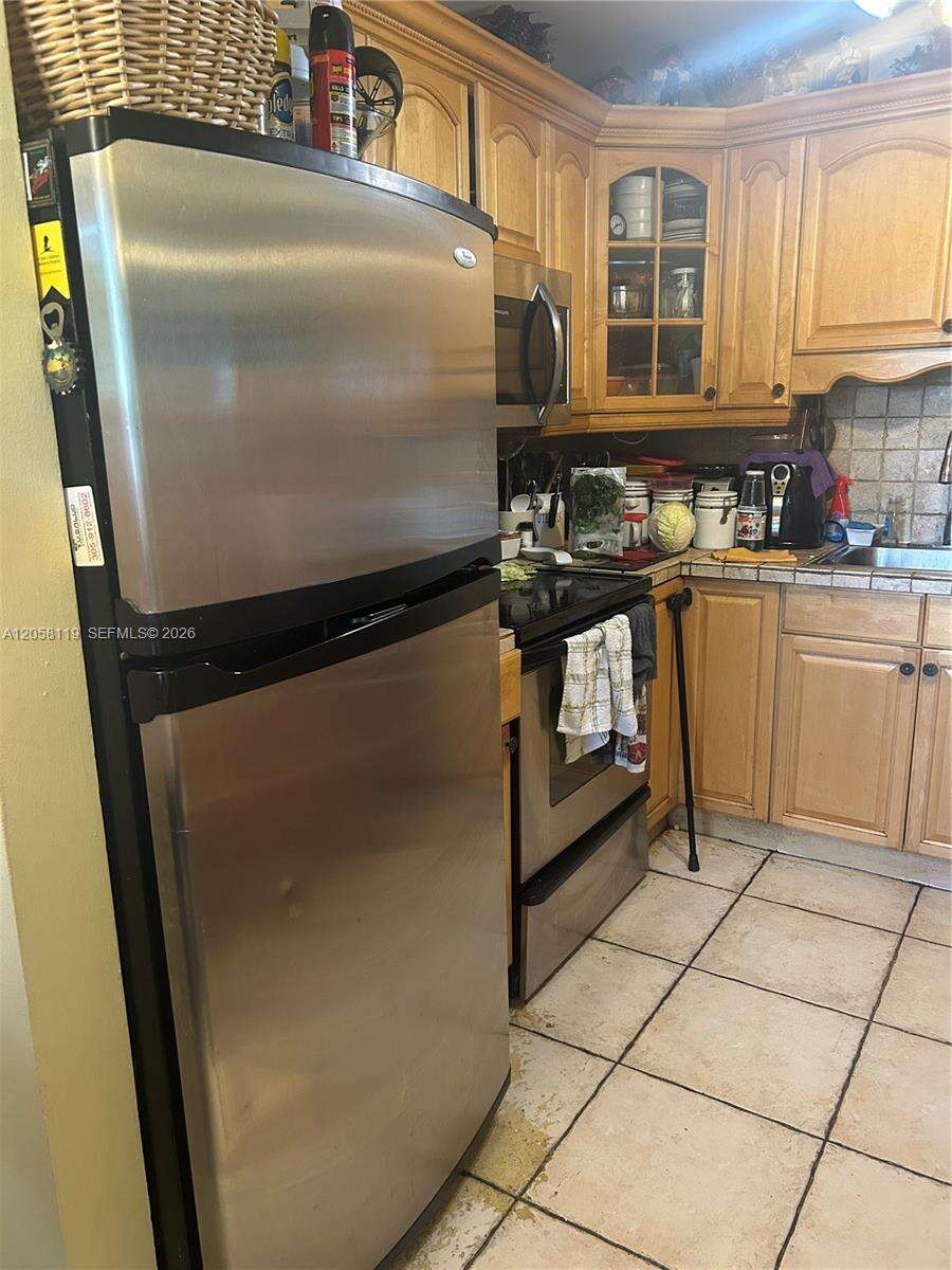Kingsley At Century Village Condominiums | Unit #112J Unit #112J | Picture 7