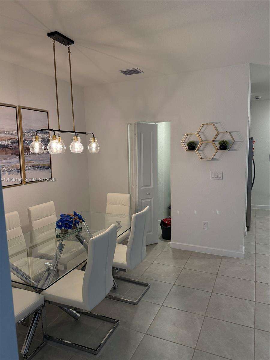 Lake Victoria Townhomes | N/A N/A | Picture 13