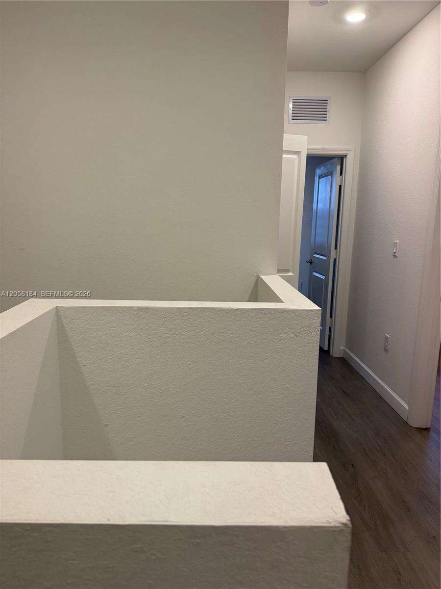 Lake Victoria Townhomes | N/A N/A | Picture 21