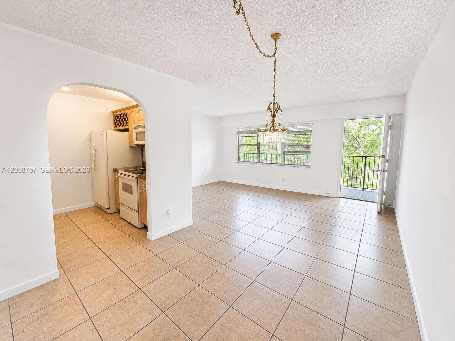 Ivanhoe West At Century Village Condominium I | Unit #406J Unit #406J | Picture 2