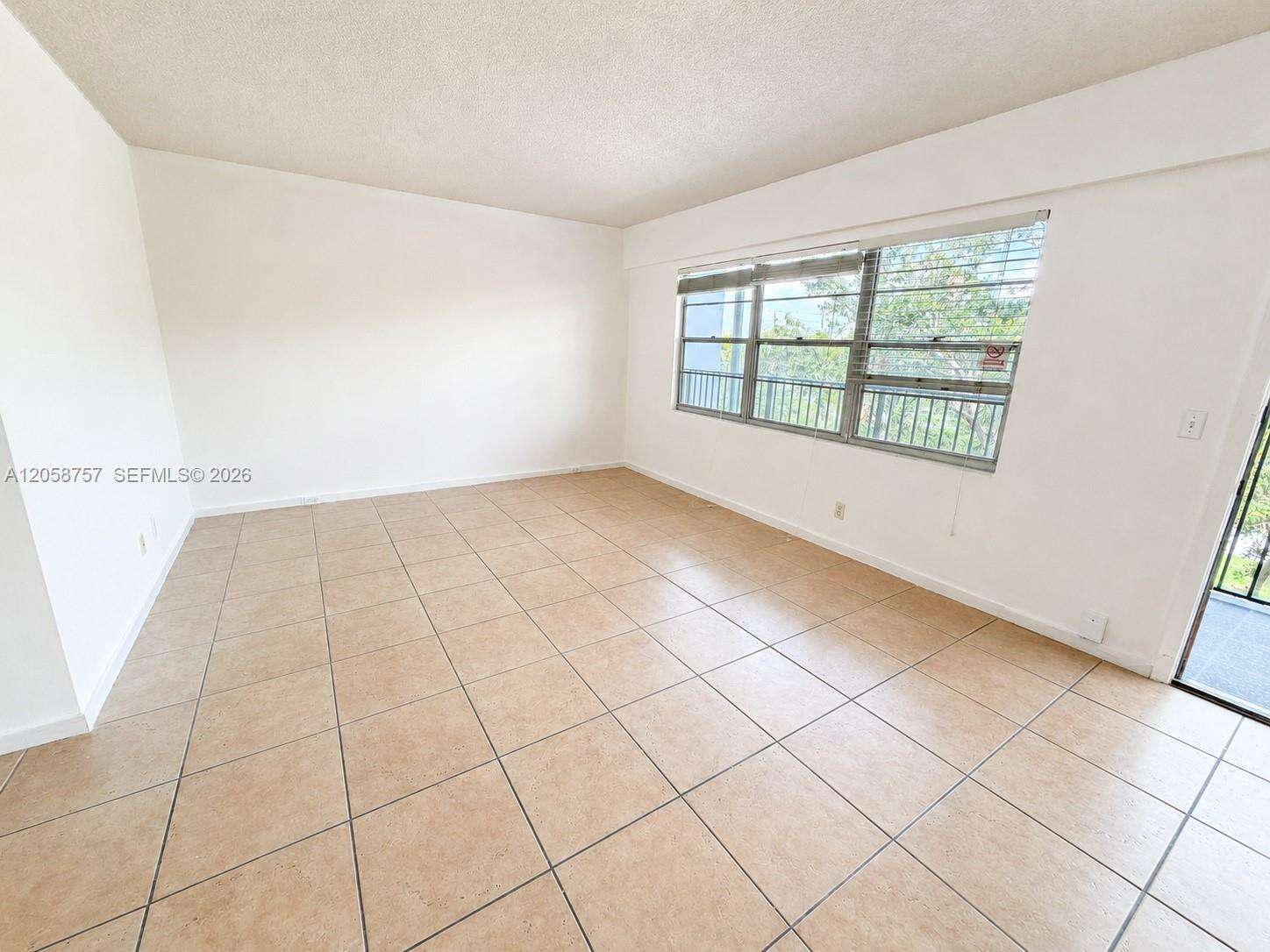 Ivanhoe West At Century Village Condominium I | Unit #406J Unit #406J | Picture 3