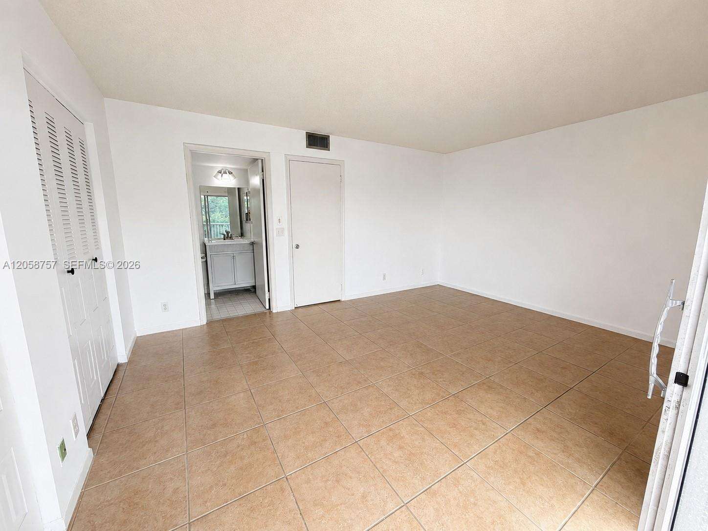 Ivanhoe West At Century Village Condominium I | Unit #406J Unit #406J | Picture 8
