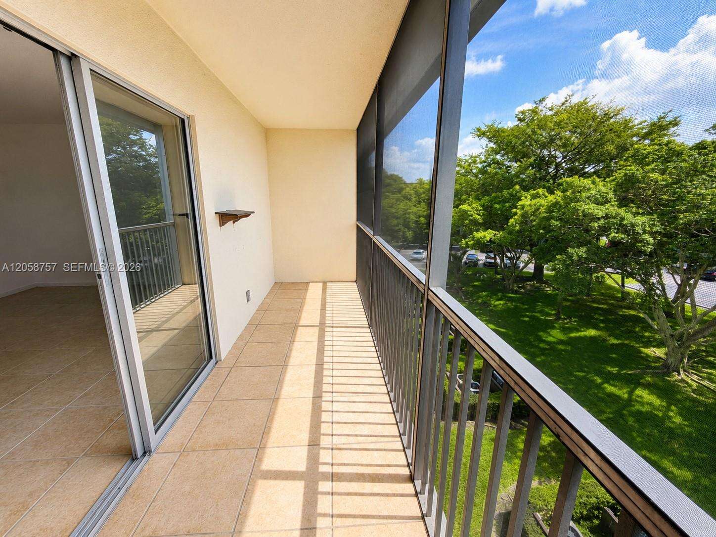 Ivanhoe West At Century Village Condominium I | Unit #406J Unit #406J | Picture 10