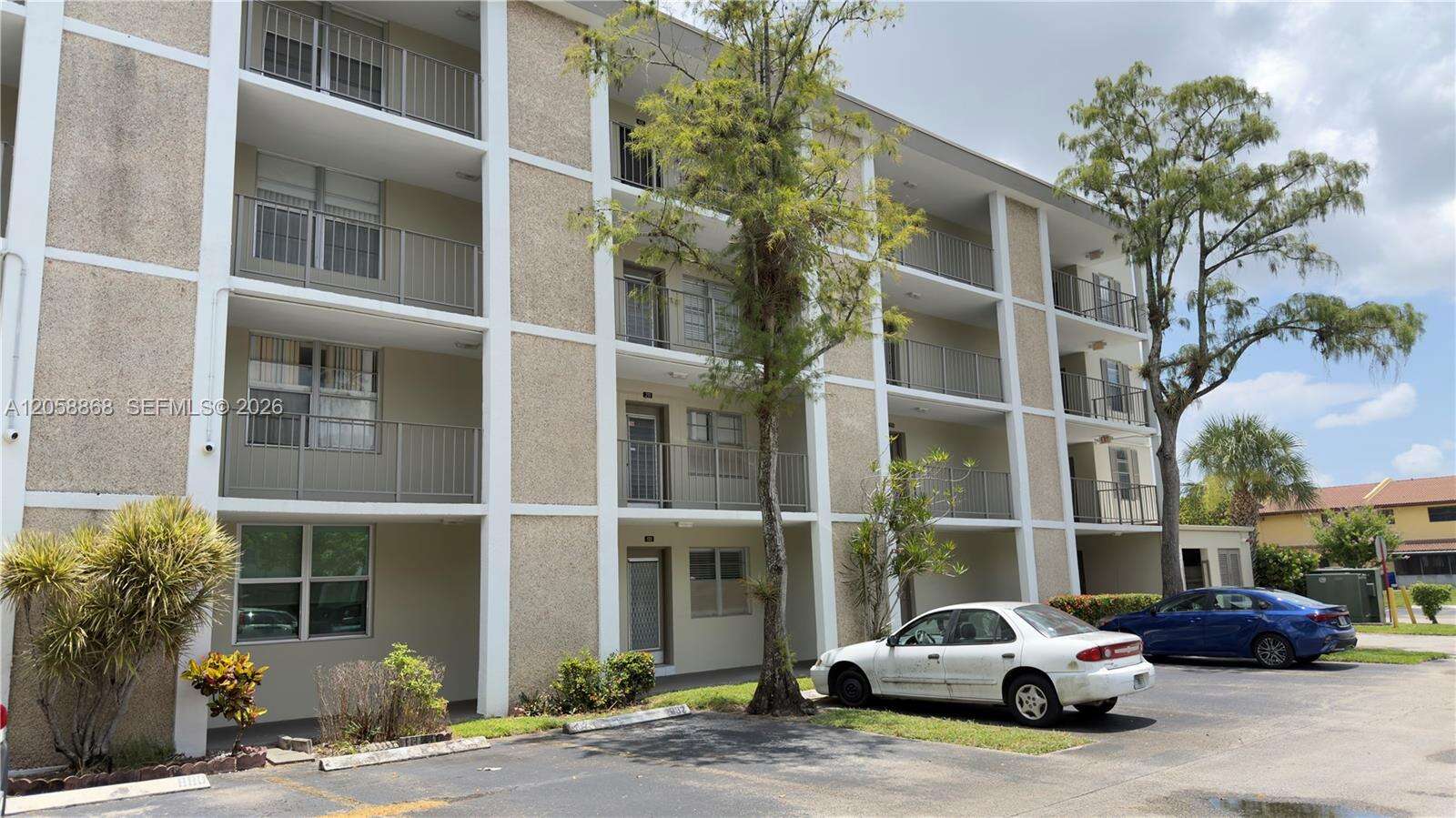 Cypress Chase Condo No 1 | Unit #310 Unit #310 | Picture 1