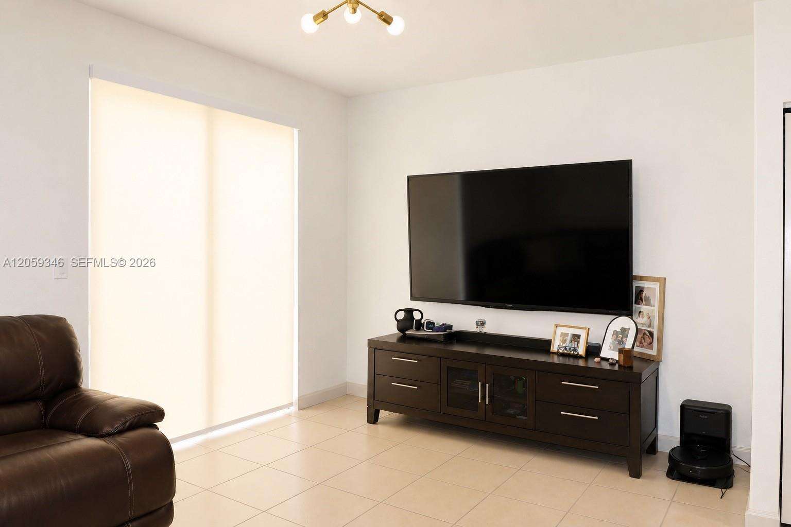 Fiji Condo No 1 | Unit #4 Unit #4 | Picture 3