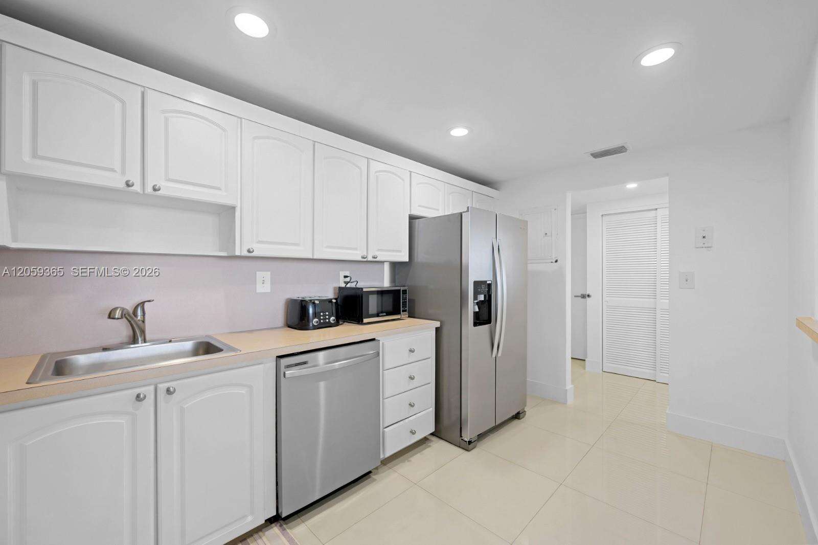 Ocean Reserve | Unit #1622 Unit #1622 | Picture 11