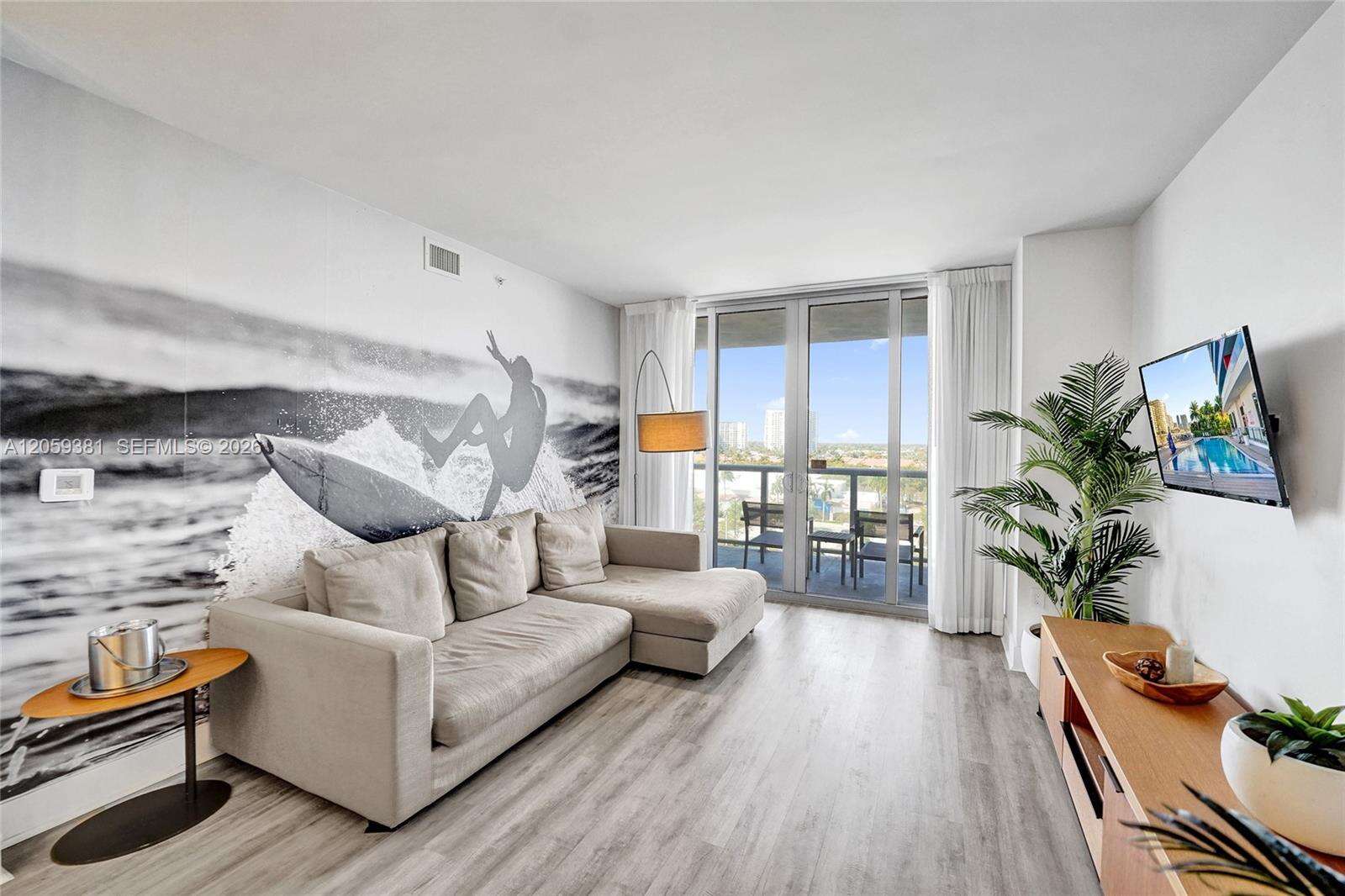Beachwalk Condominium | Unit #R906 Unit #R906 | Picture 18