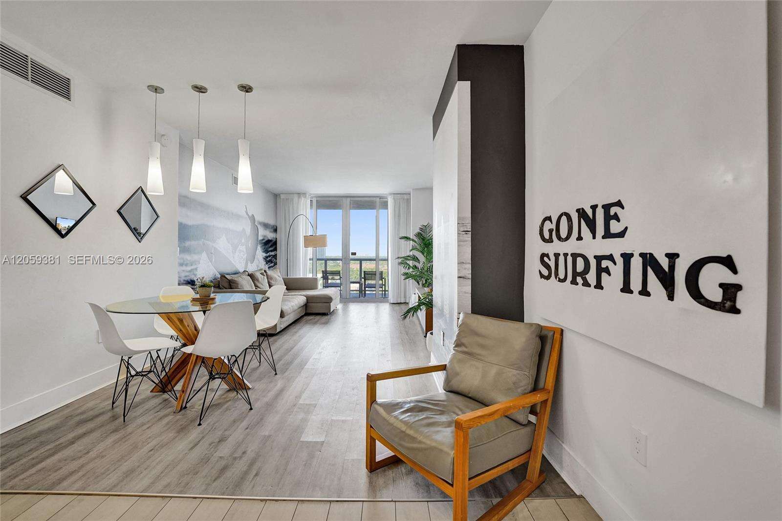 Beachwalk Condominium | Unit #R906 Unit #R906 | Picture 3