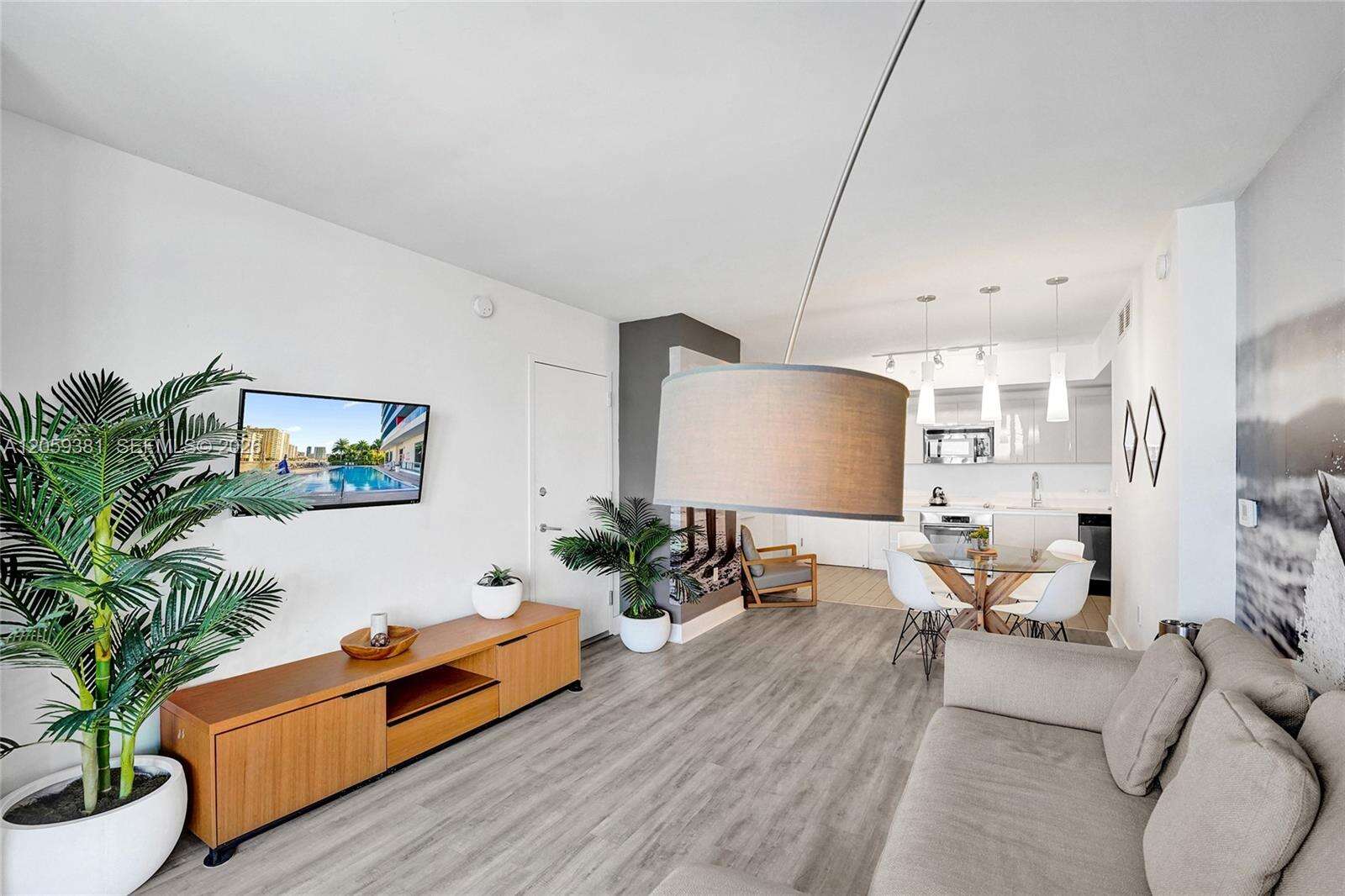 Beachwalk Condominium | Unit #R906 Unit #R906 | Picture 24