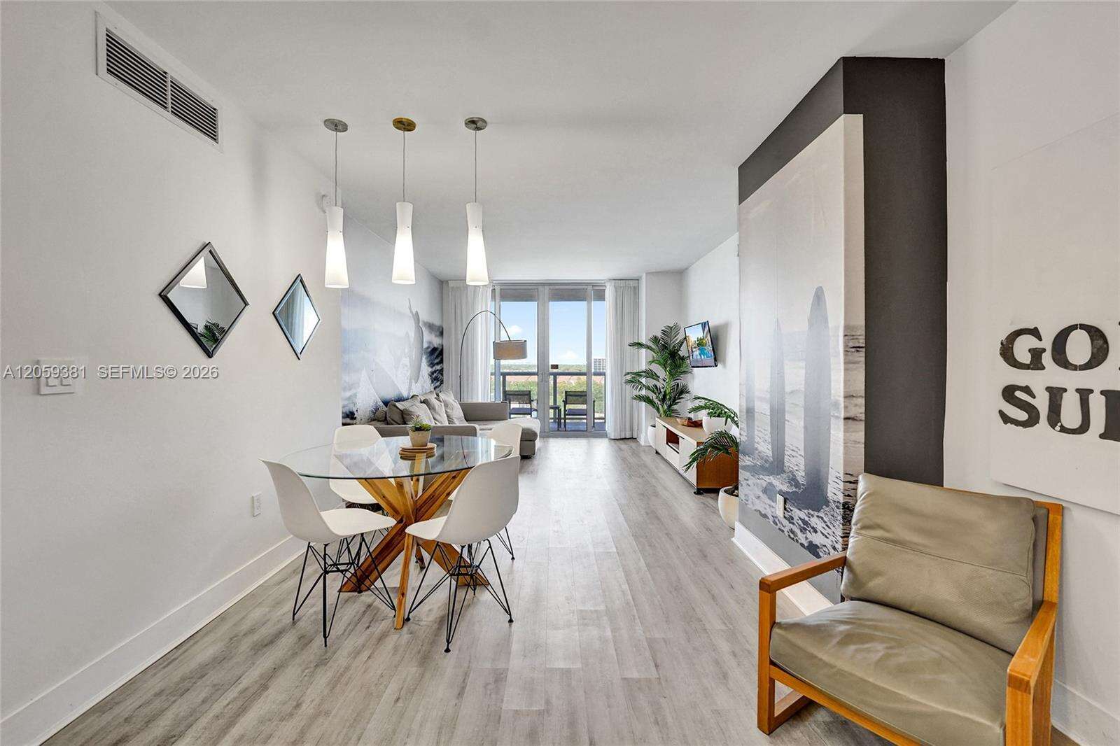 Beachwalk Condominium | Unit #R906 Unit #R906 | Picture 4