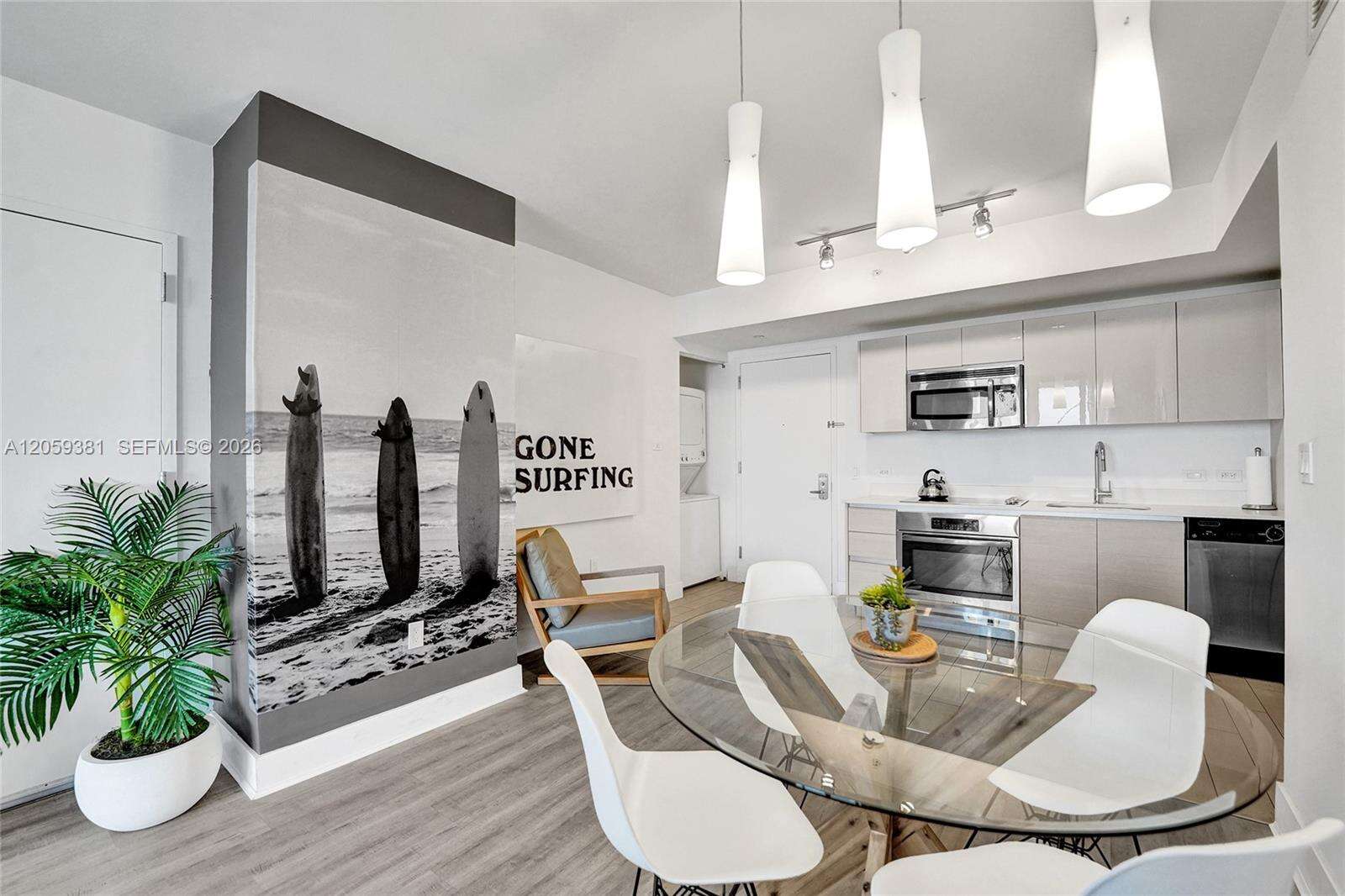 Beachwalk Condominium | Unit #R906 Unit #R906 | Picture 9