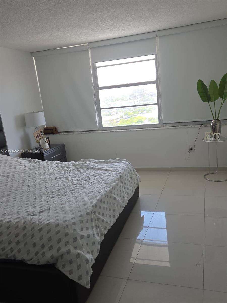 Del Prado | Unit #1902 Unit #1902 | Picture 2