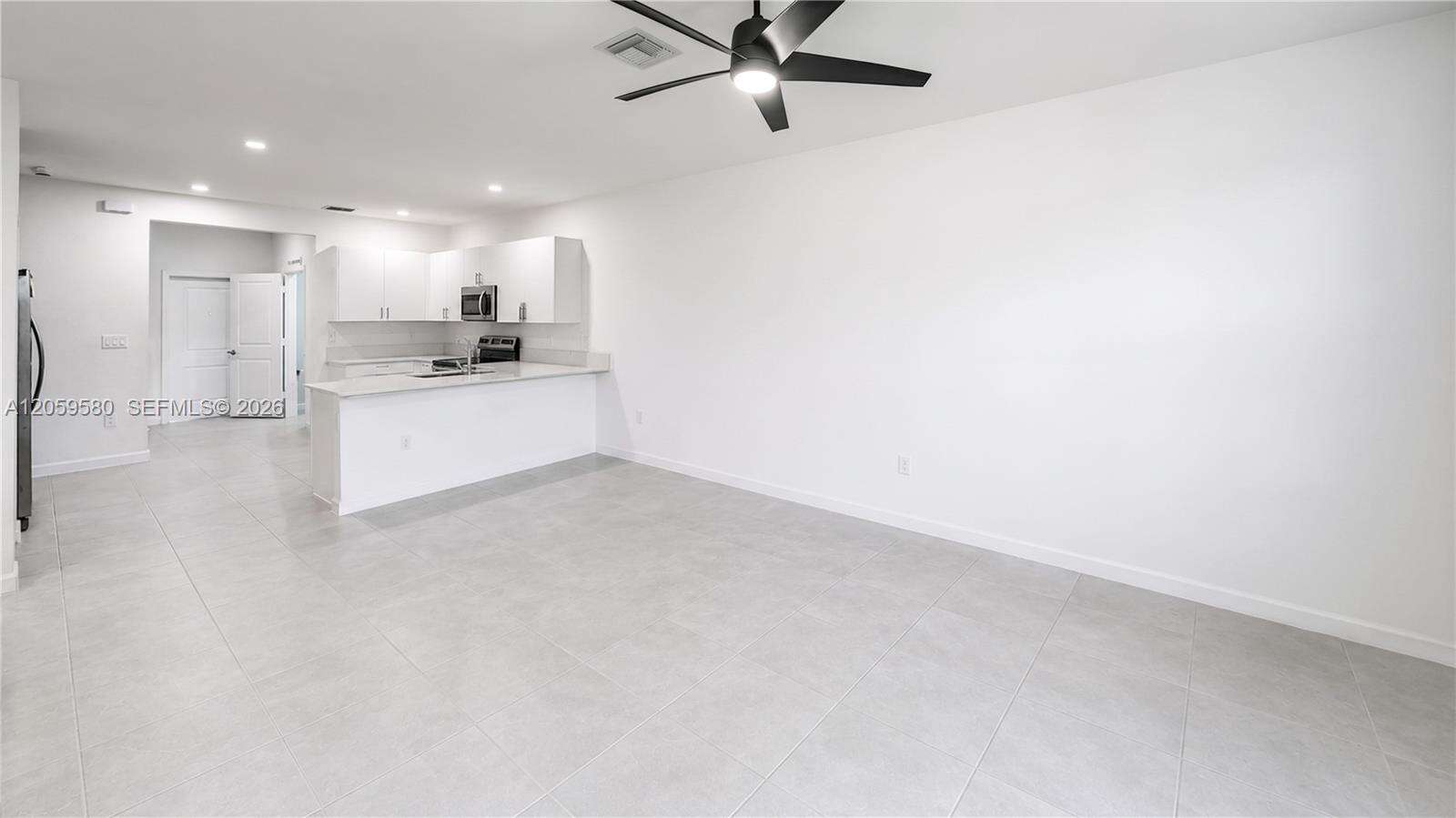Lake Victoria Townhomes | N/A N/A | Picture 11