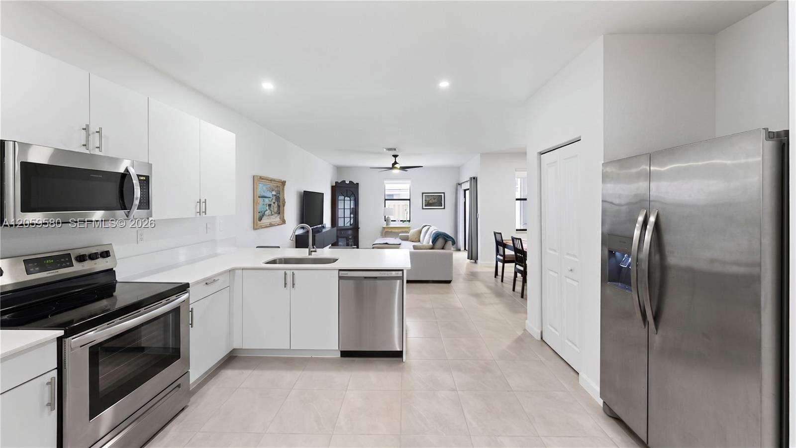 Lake Victoria Townhomes | N/A N/A | Picture 12