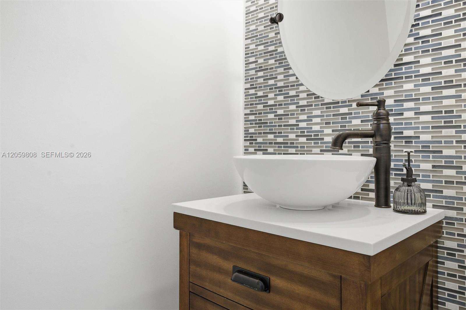 Country Squire Townhomes | Unit #8 Unit #8 | Picture 17
