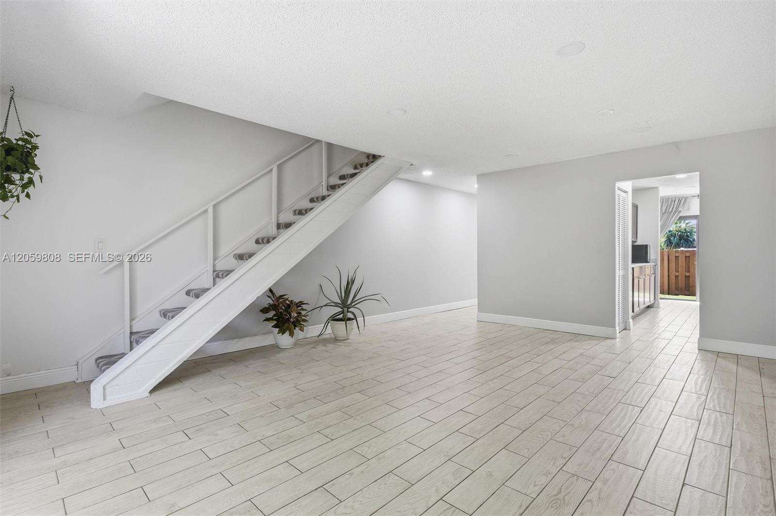 Country Squire Townhomes | Unit #8 Unit #8 | Picture 10