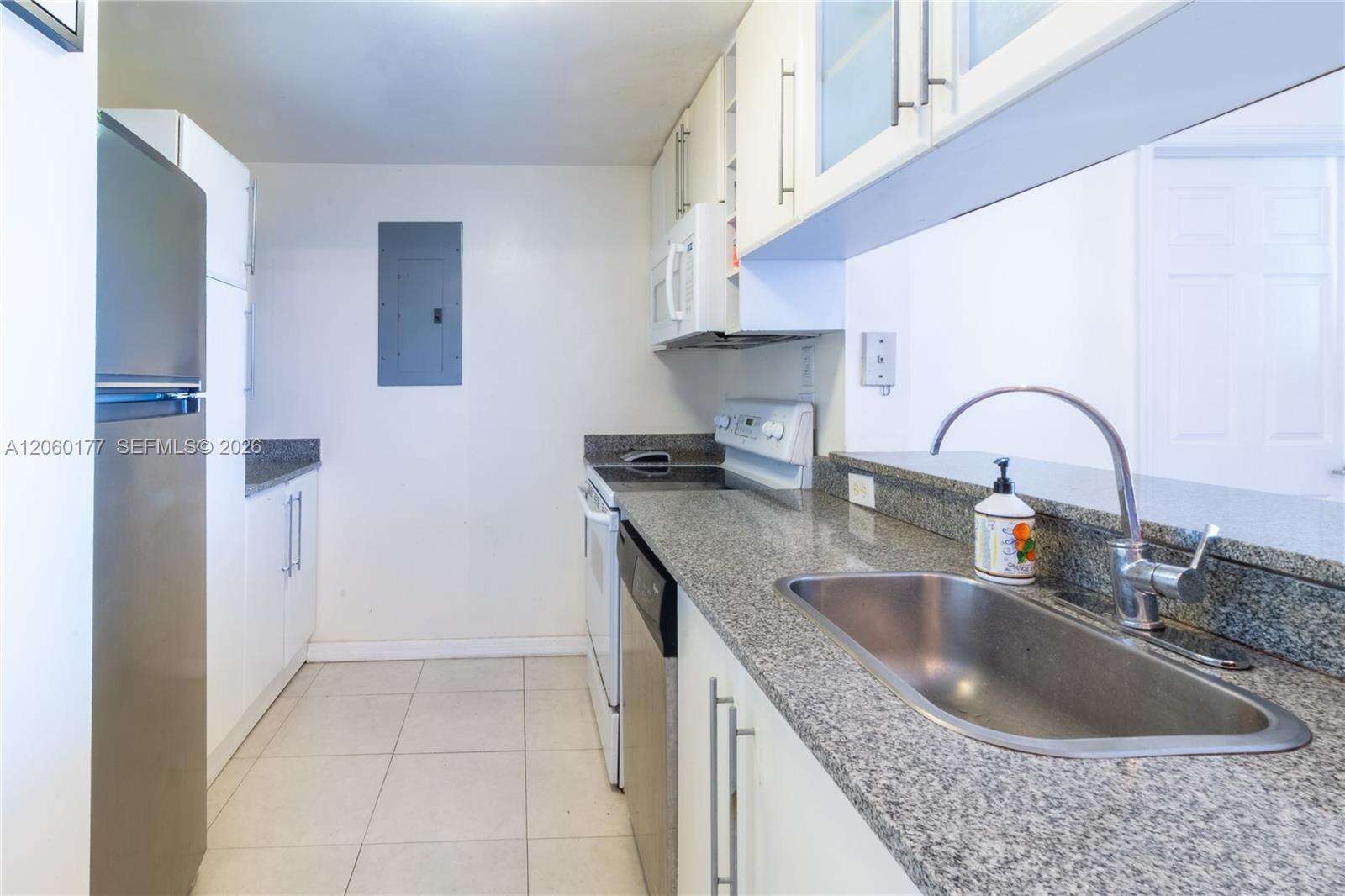 1800 Biscayne Plaza | Unit #1110 Unit #1110 | Picture 22