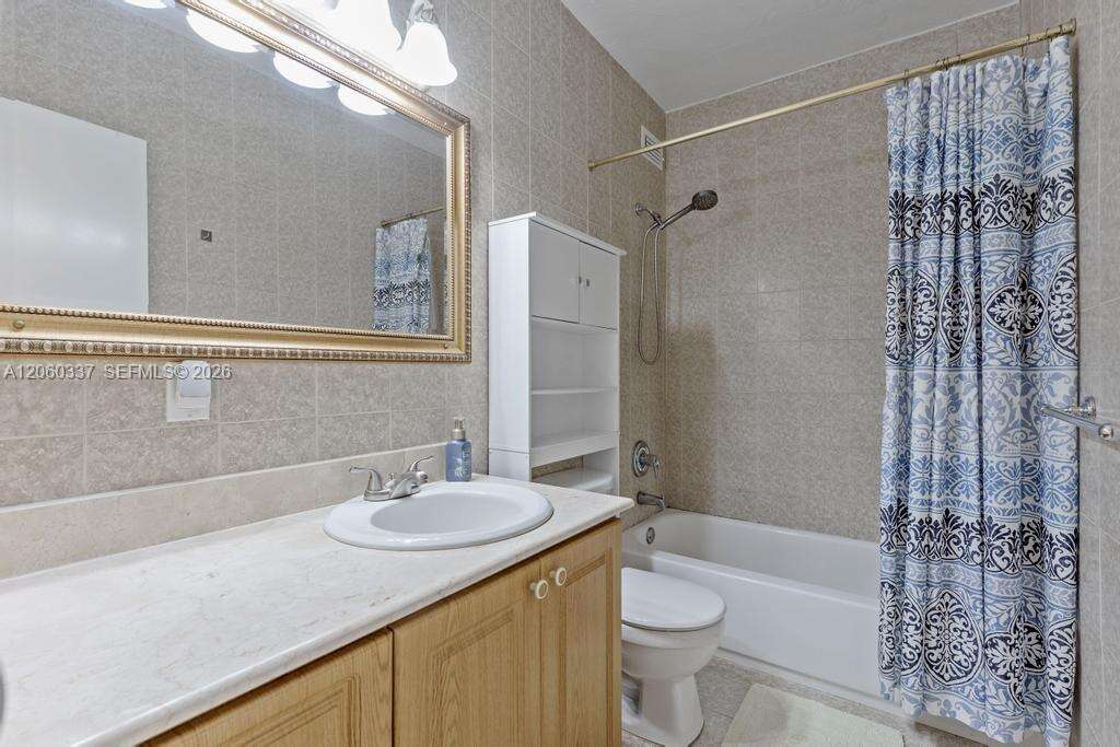 Southern Star | Unit #26 Unit #26 | Picture 10
