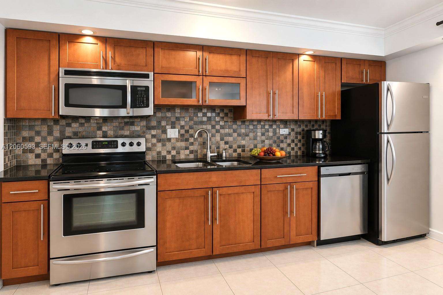 Del Prado | Unit #302 Unit #302 | Picture 4