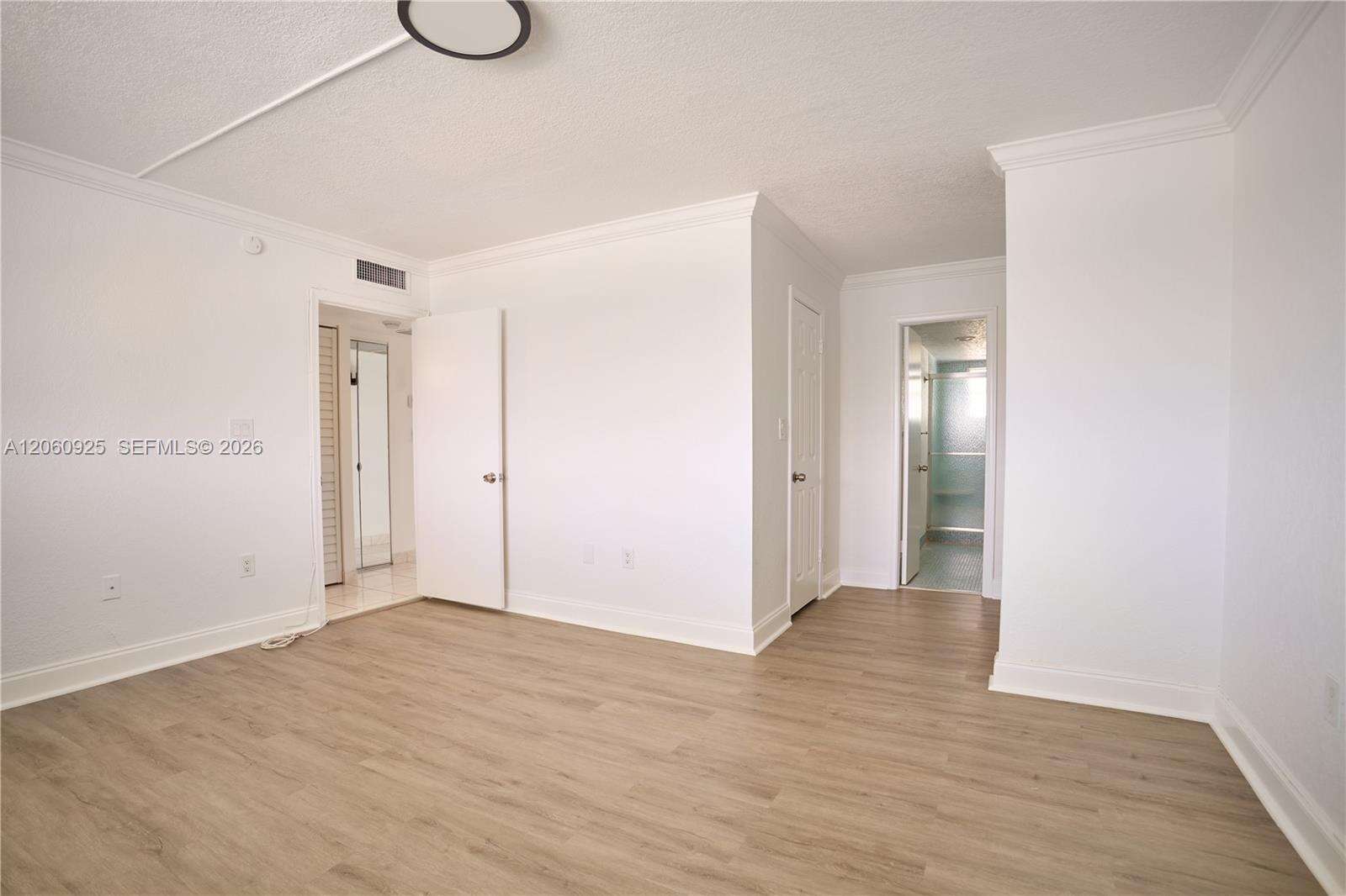 Eden Isles | Unit #401 Unit #401 | Picture 11