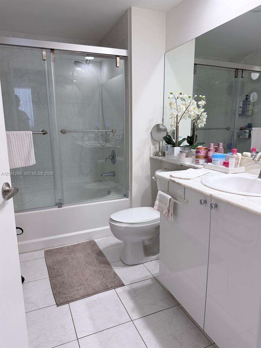 Venture At Aventura East | Unit #323 Unit #323 | Picture 7