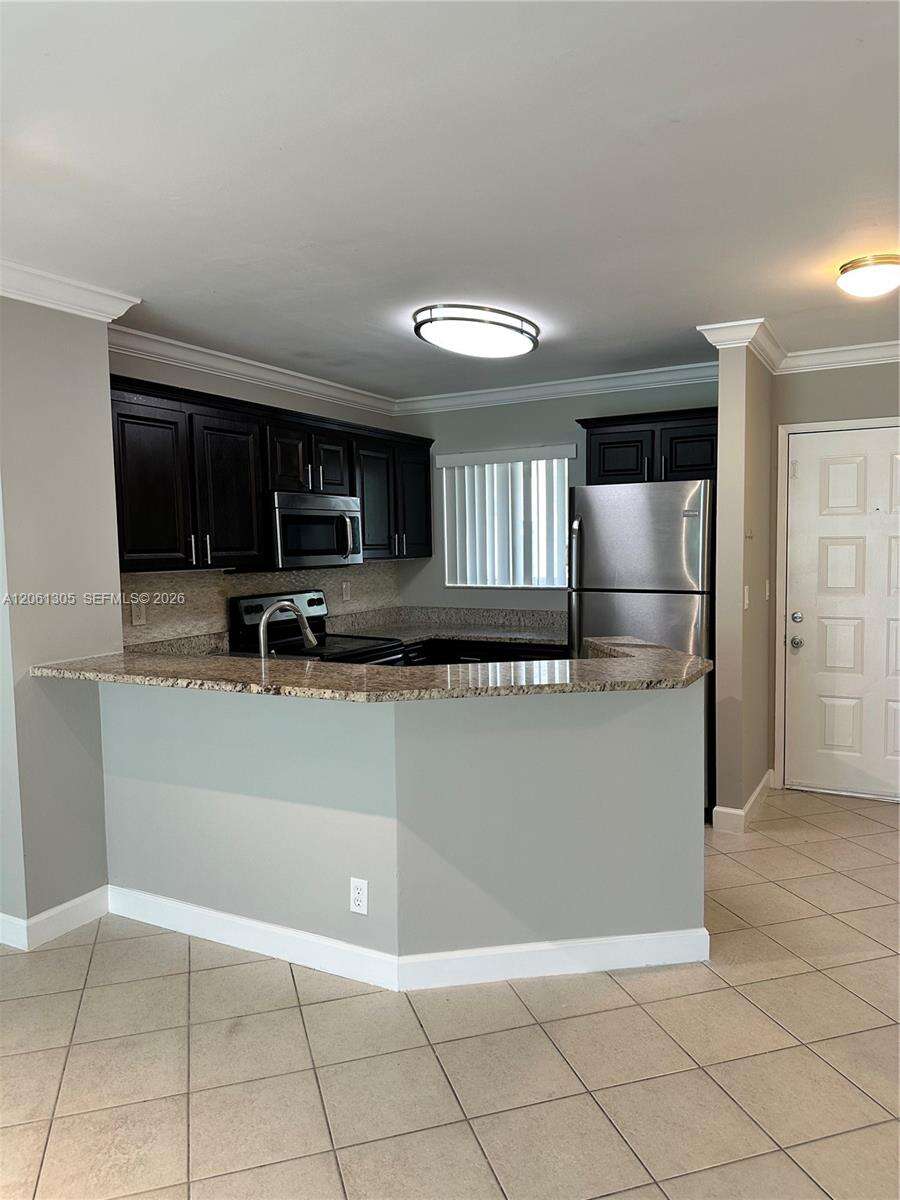 Lakeshore At University Park Sec | Unit #103 Unit #103 | Picture 2