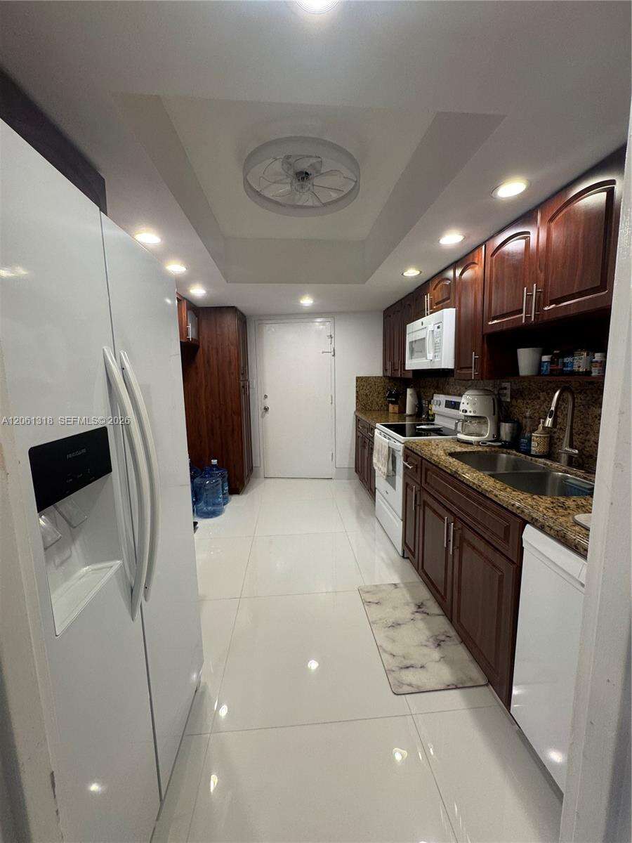 The Carriage House | Unit #334 Unit #334 | Picture 10