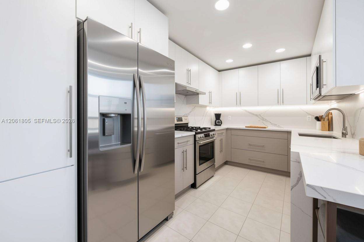 Gables Waterway Towers | Unit #501 Unit #501 | Picture 17