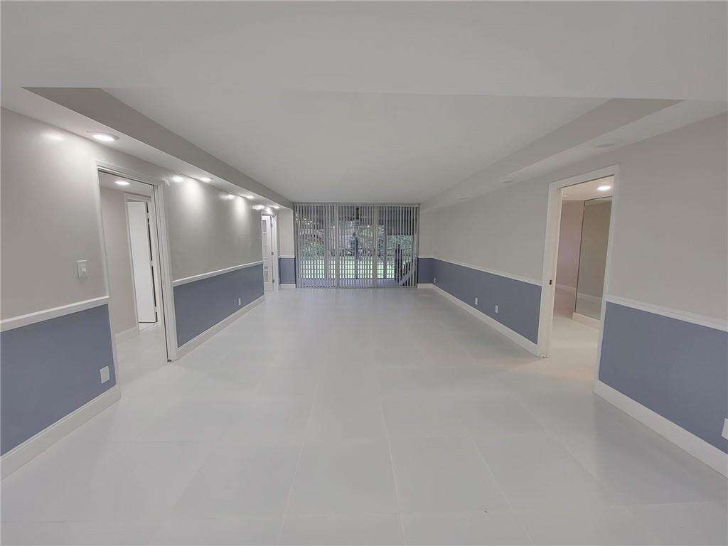 No 86 Palm Aire Country Club Apts | Unit #202 Unit #202 | Picture 16
