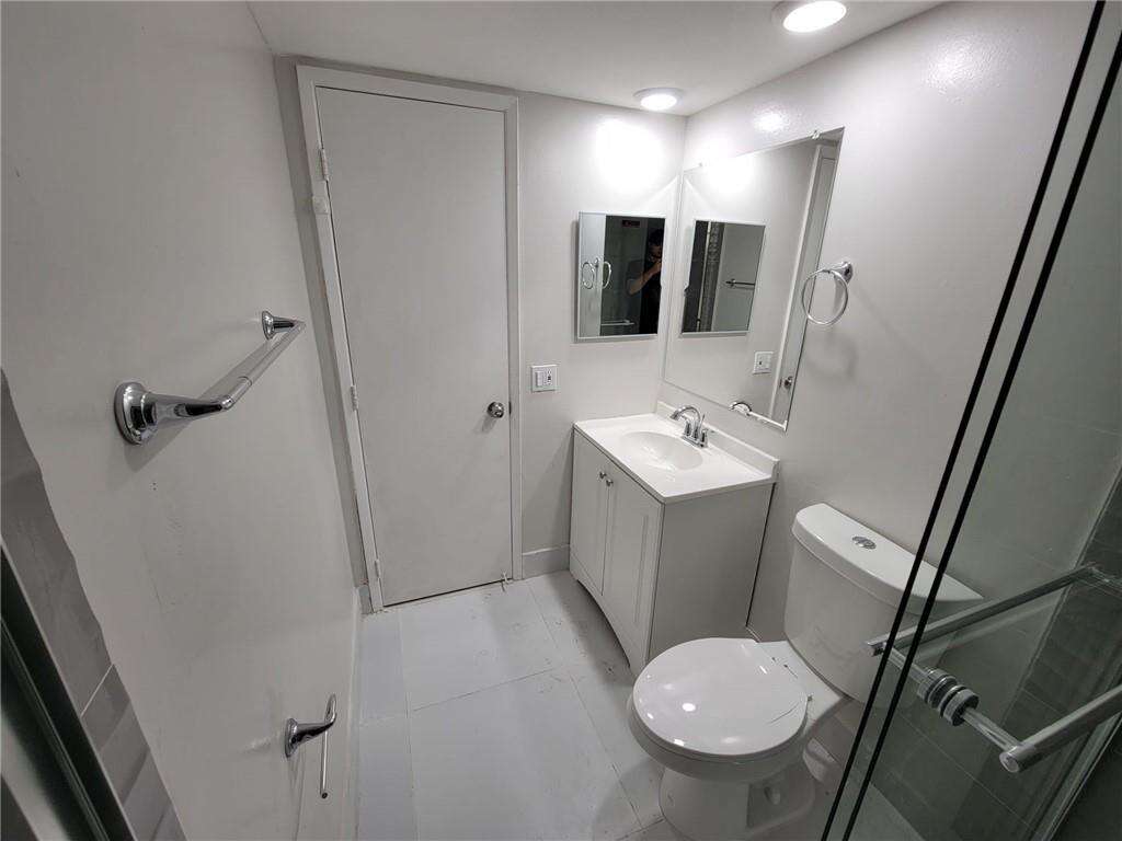 No 86 Palm Aire Country Club Apts | Unit #202 Unit #202 | Picture 24