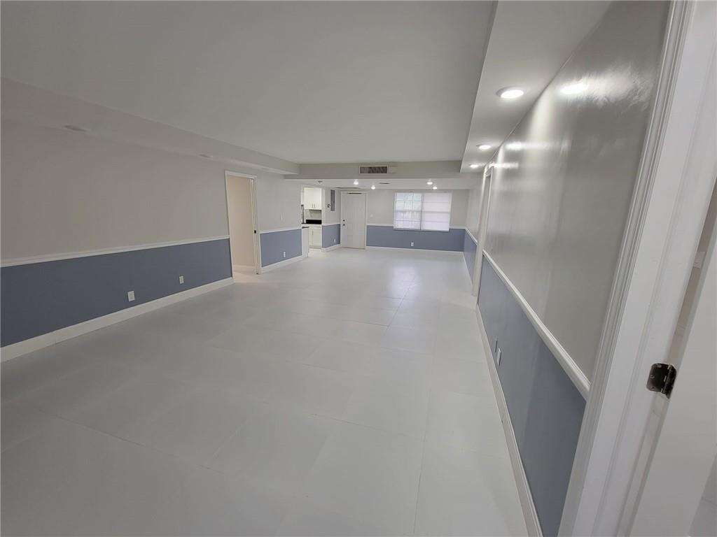 No 86 Palm Aire Country Club Apts | Unit #202 Unit #202 | Picture 35