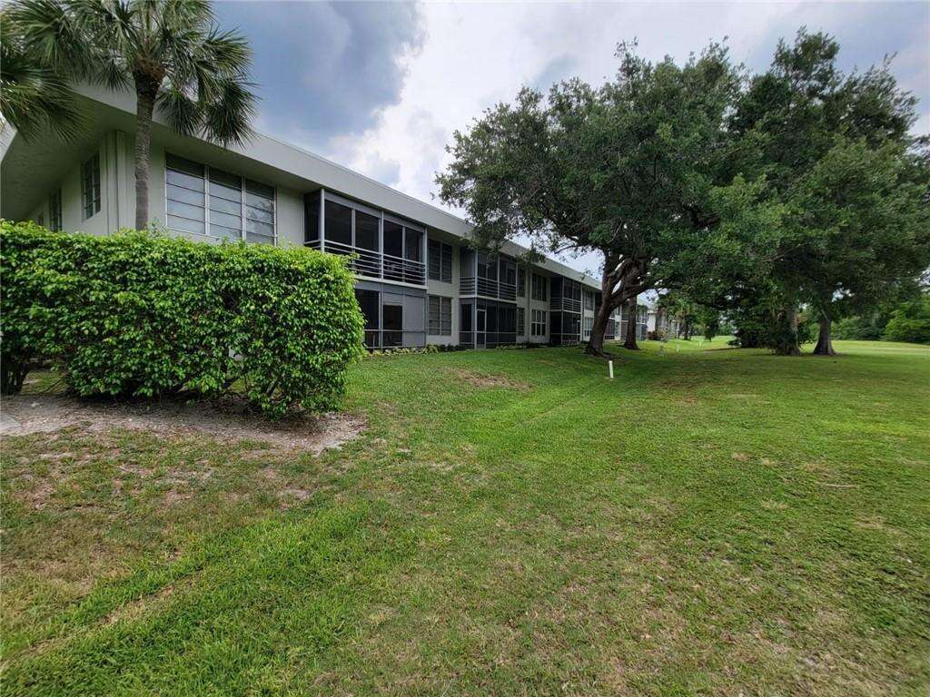 No 86 Palm Aire Country Club Apts | Unit #202 Unit #202 | Picture 51