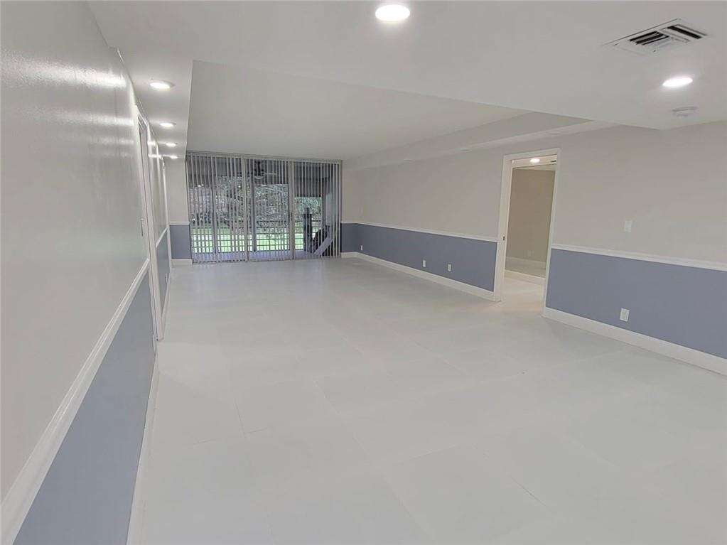 No 86 Palm Aire Country Club Apts | Unit #202 Unit #202 | Picture 52