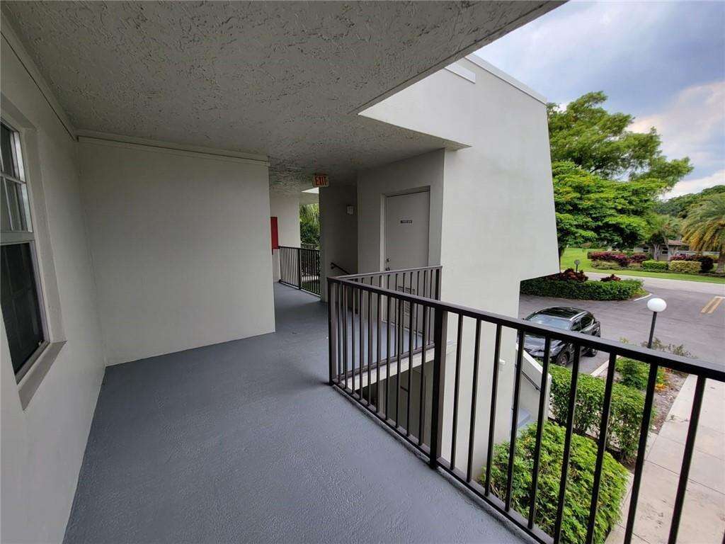 No 86 Palm Aire Country Club Apts | Unit #202 Unit #202 | Picture 60