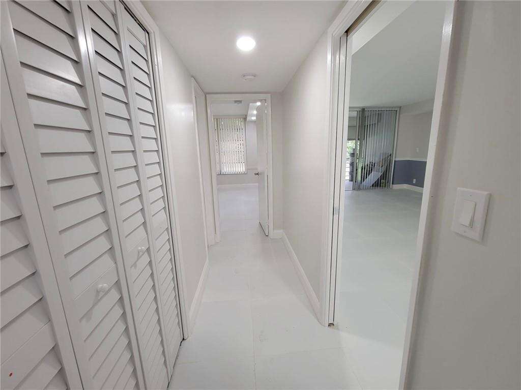 No 86 Palm Aire Country Club Apts | Unit #202 Unit #202 | Picture 71