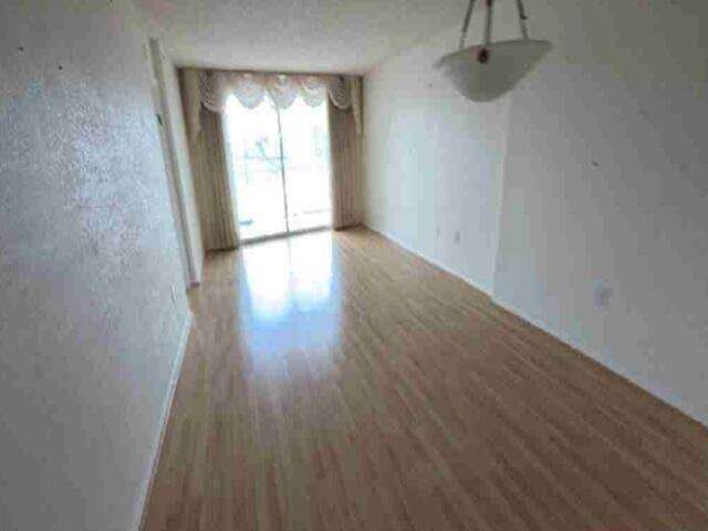 Weldon Condominium D | Unit #D311 Unit #D311 | Picture 4