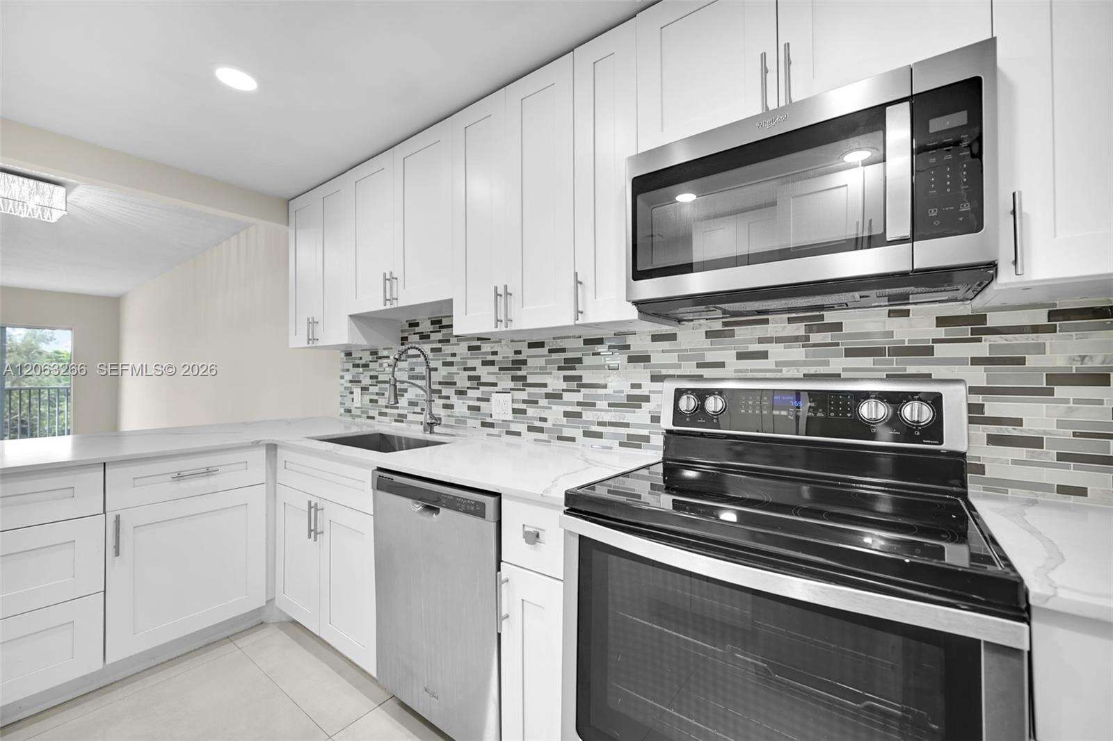 No 11 Palm Aire Country Club Apts | Unit #610 Unit #610 | Picture 13