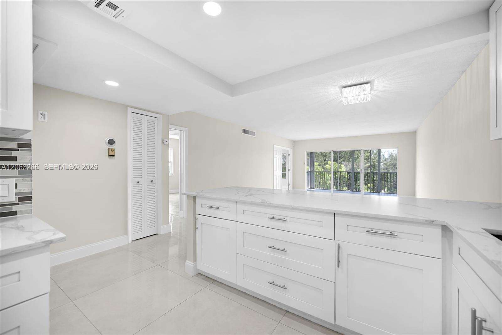 No 11 Palm Aire Country Club Apts | Unit #610 Unit #610 | Picture 14