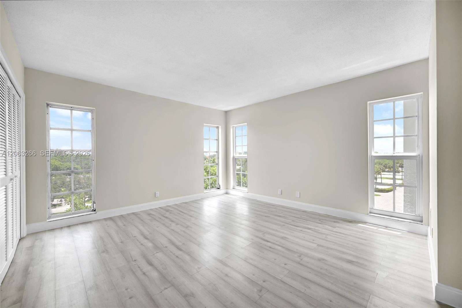 No 11 Palm Aire Country Club Apts | Unit #610 Unit #610 | Picture 16