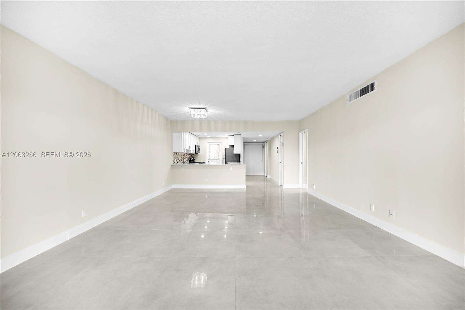No 11 Palm Aire Country Club Apts | Unit #610 Unit #610 | Picture 34