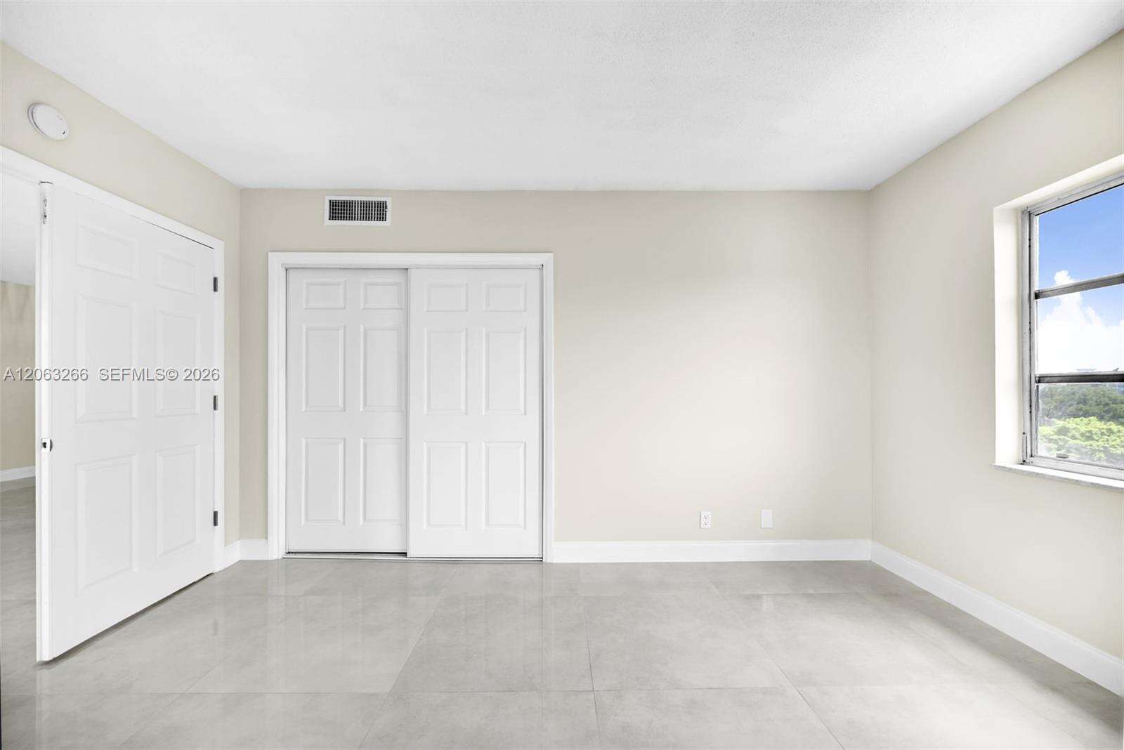 No 11 Palm Aire Country Club Apts | Unit #610 Unit #610 | Picture 39