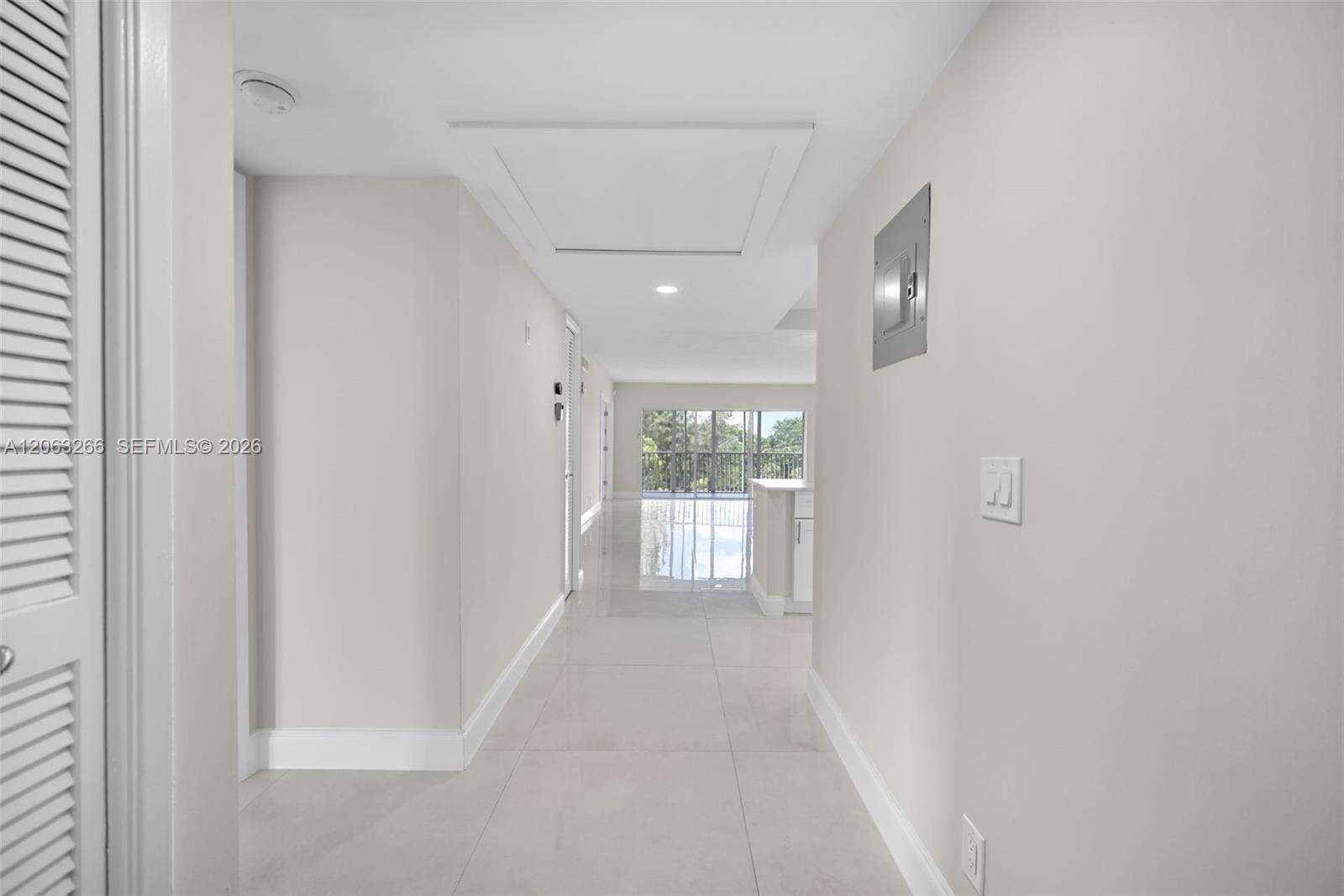 No 11 Palm Aire Country Club Apts | Unit #610 Unit #610 | Picture 7