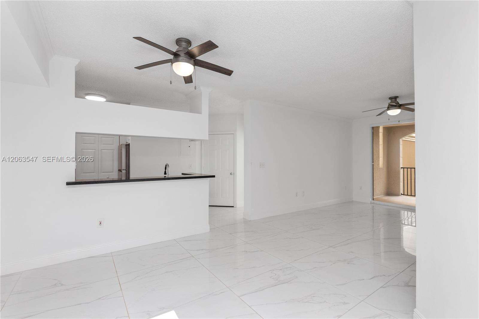 Porto Bellagio | Unit #1210 Unit #1210 | Picture 3