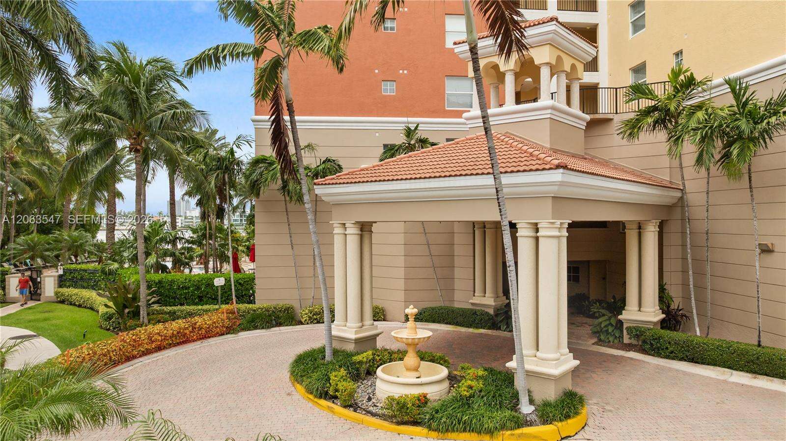 Porto Bellagio | Unit #1210 Unit #1210 | Picture 22