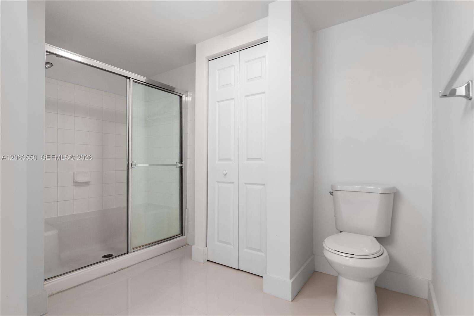 Porto Bellagio | Unit #1712 Unit #1712 | Picture 12