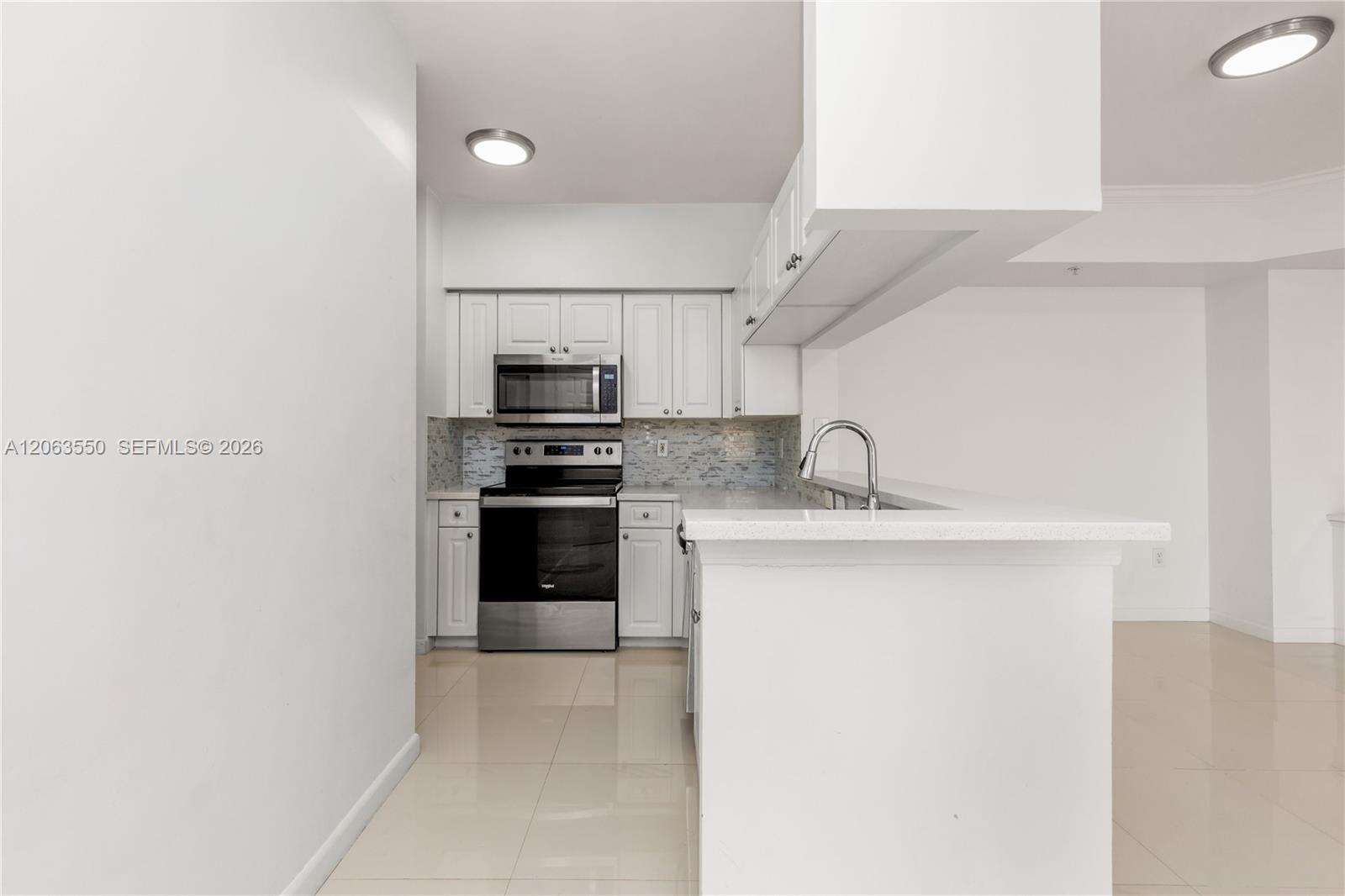 Porto Bellagio | Unit #1712 Unit #1712 | Picture 24
